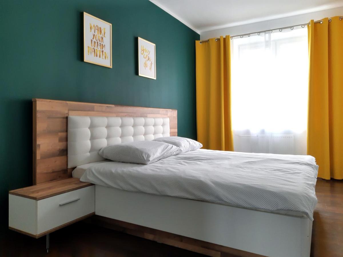Emerald Apartament เบียวิสตอก ภายนอก รูปภาพ