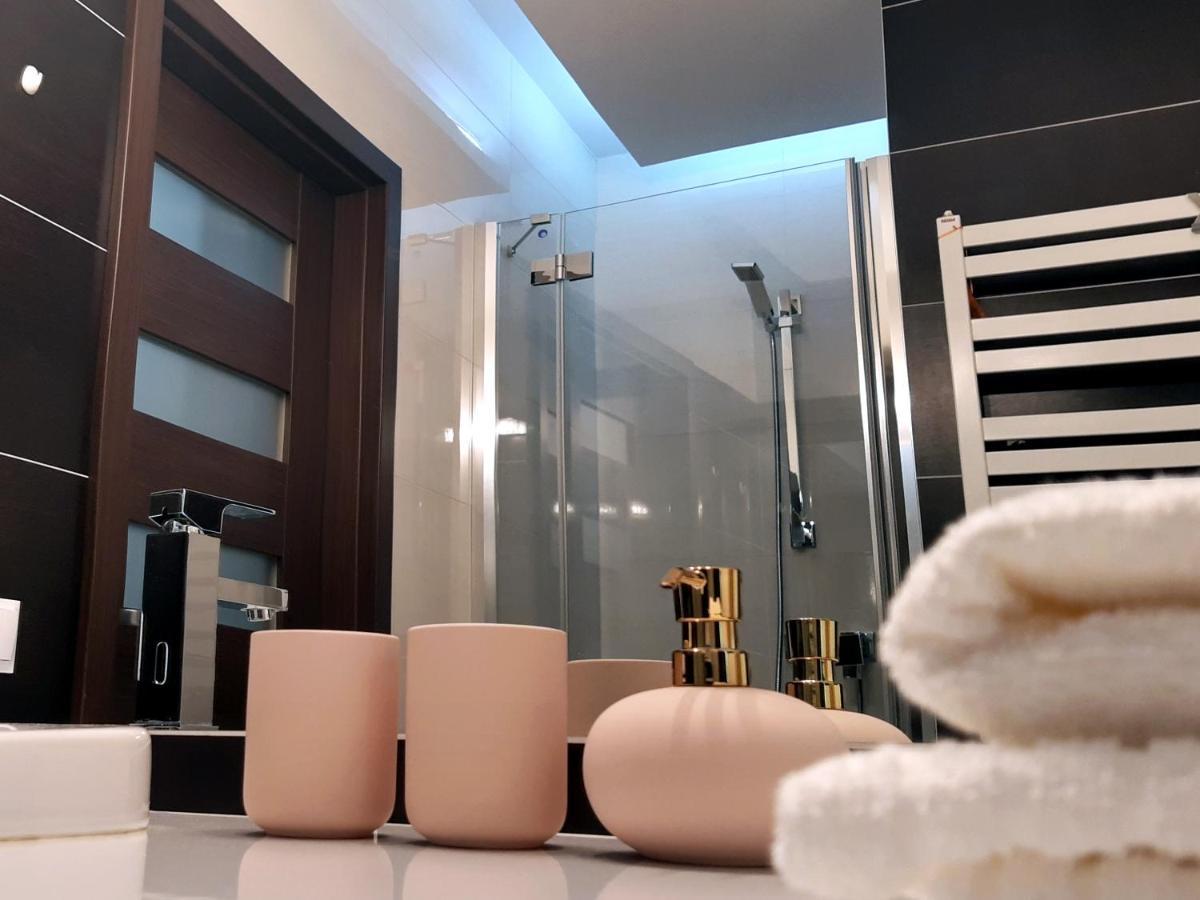 Emerald Apartament เบียวิสตอก ภายนอก รูปภาพ