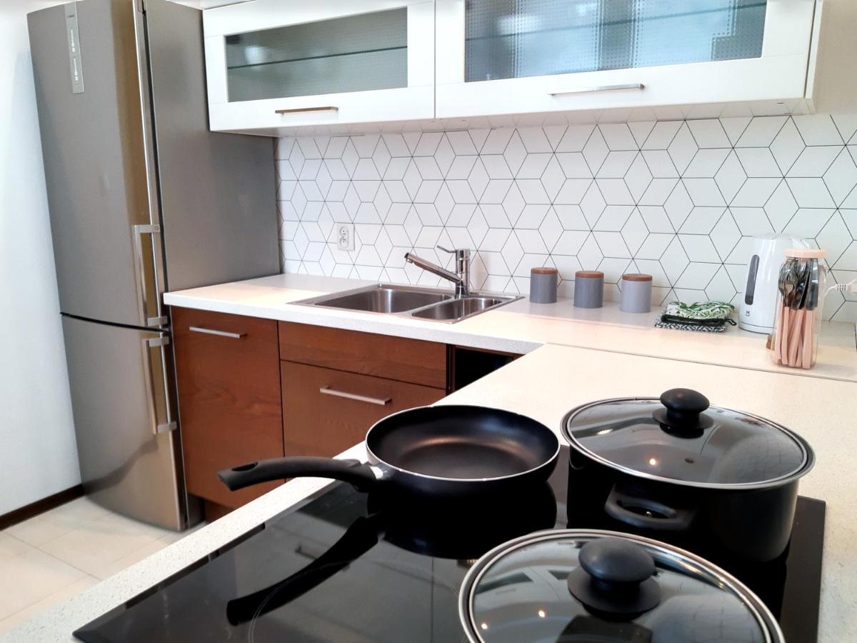Emerald Apartament เบียวิสตอก ภายนอก รูปภาพ
